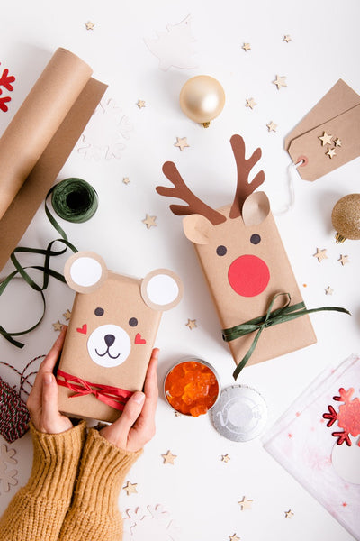 VEGAN STOCKING FILLERS UNDER £20 RUDOLF AND BEAR CHRISTMAS WRAP